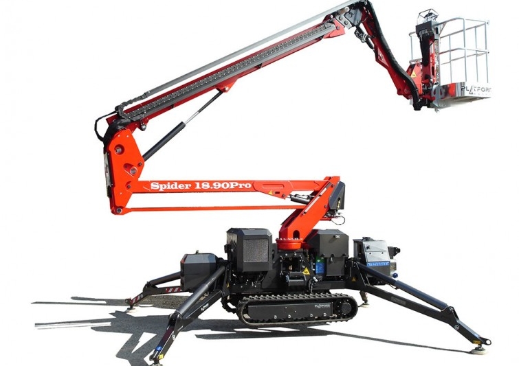 nacelle chenille 18m