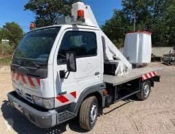 camion nacelle 10m